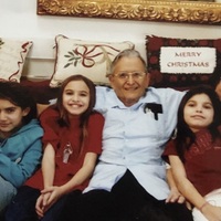 Arturo and Marie Vasquez with their granddaughters: Allison, Jacquelyn, Michaela, Addie, and Sarah.